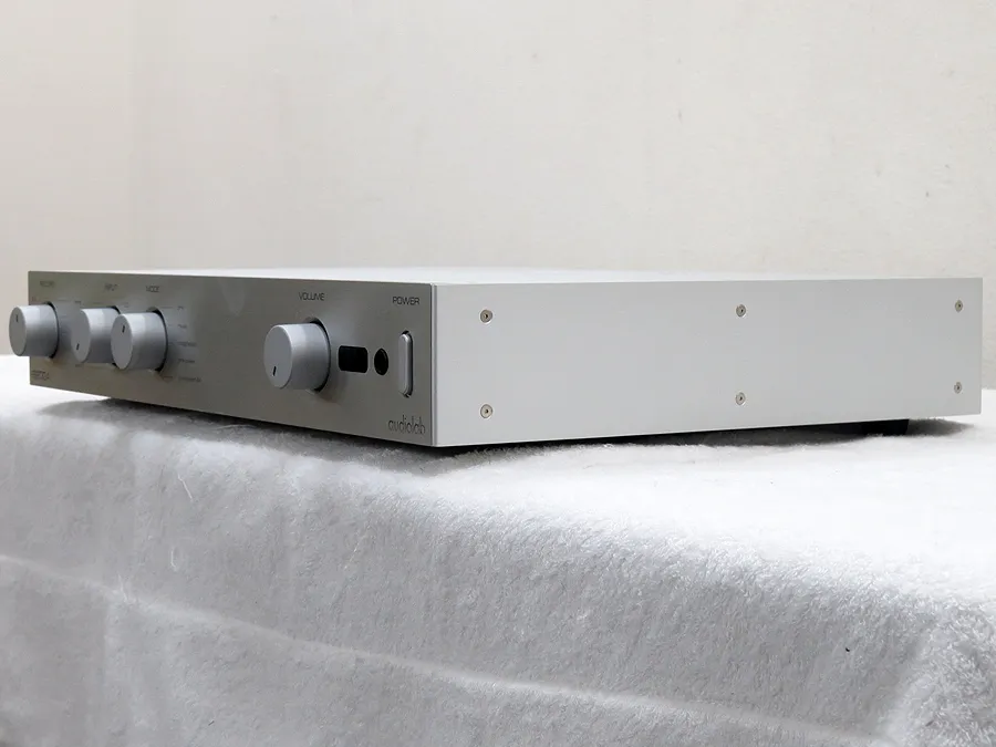 オーディオラボ Audiolab 8200A プリメインアンプ@28663｜中古