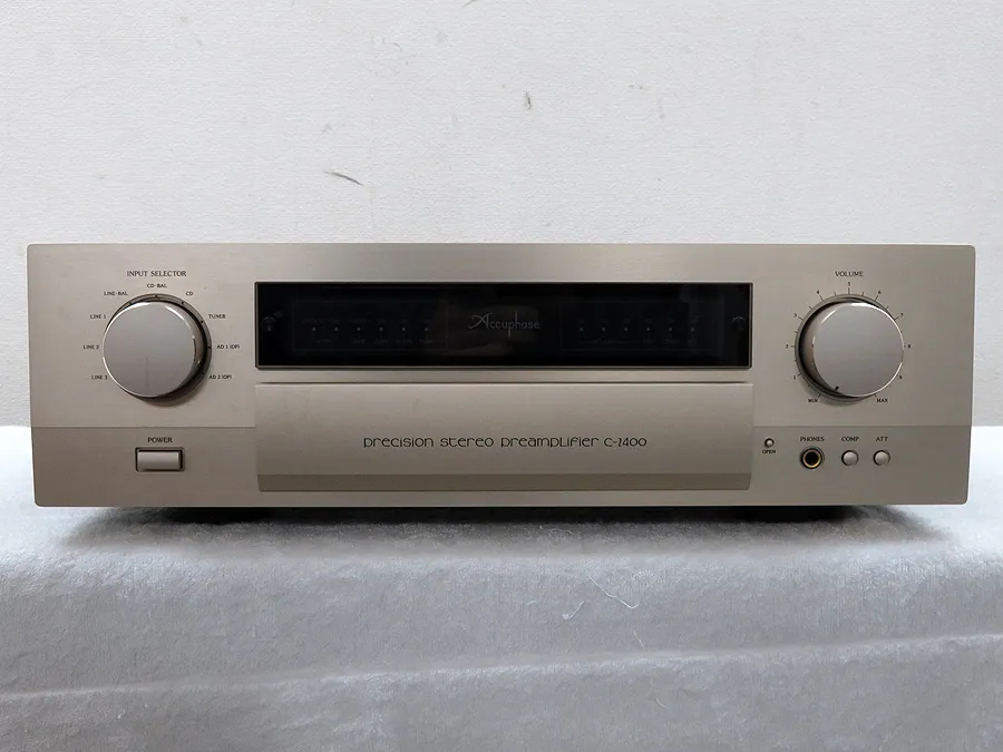 アキュフェーズ Accuphase C-2400 プリアンプ