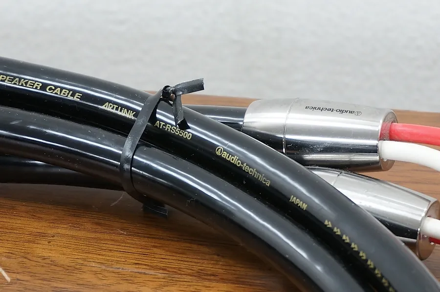 audio-technica AT-RS5500 / 2.0mペア audio-technica AT-RS5500 スピーカーケーブル ペア 2.0m @28715｜中古