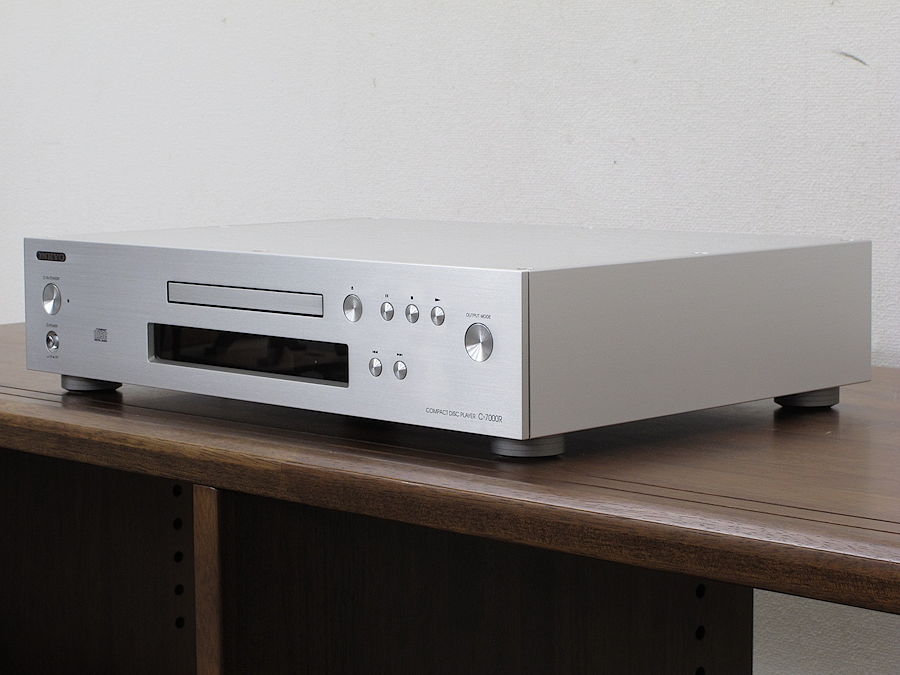 オンキヨー ONKYO C-7000R CDデッキ @28870 / 中古オーディオ買取