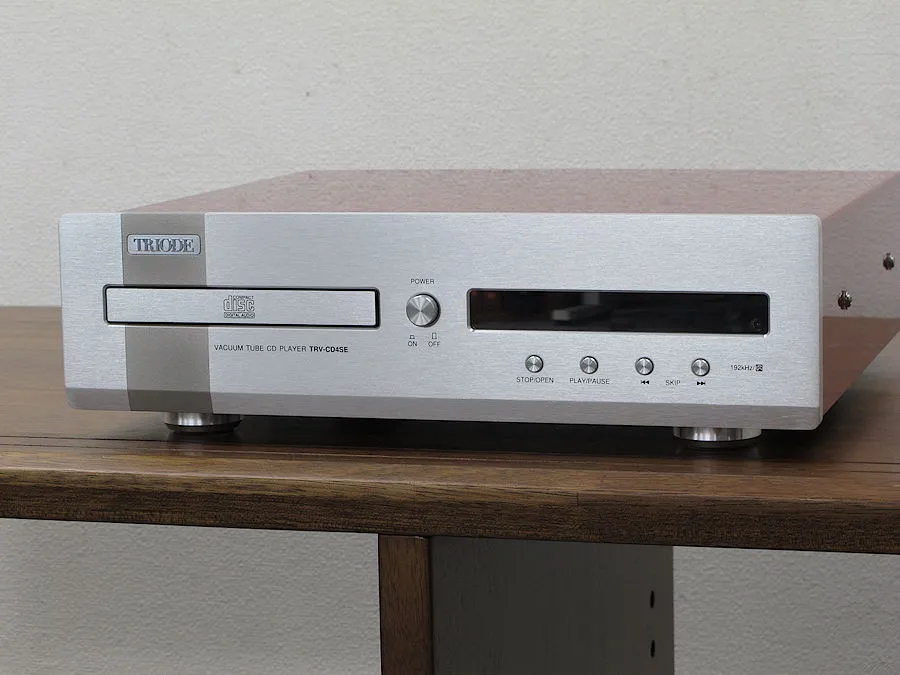 トライオード TRIODE TRV-CD4SE CDデッキ 元箱付