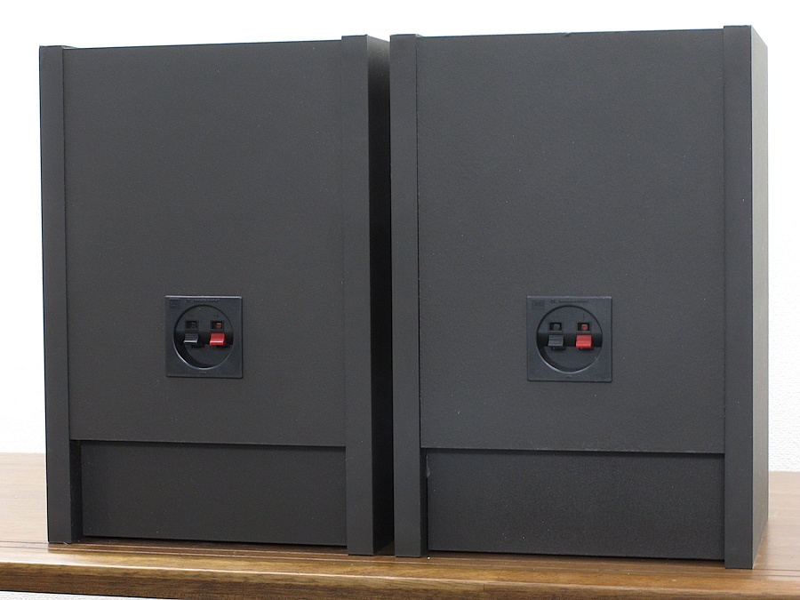 JBL J216PRO スピーカー ペア @29187 / 中古オーディオ買取、販売 JBL J216PRO スピーカー ペア @29187 / 中古オーディオ買取、販売