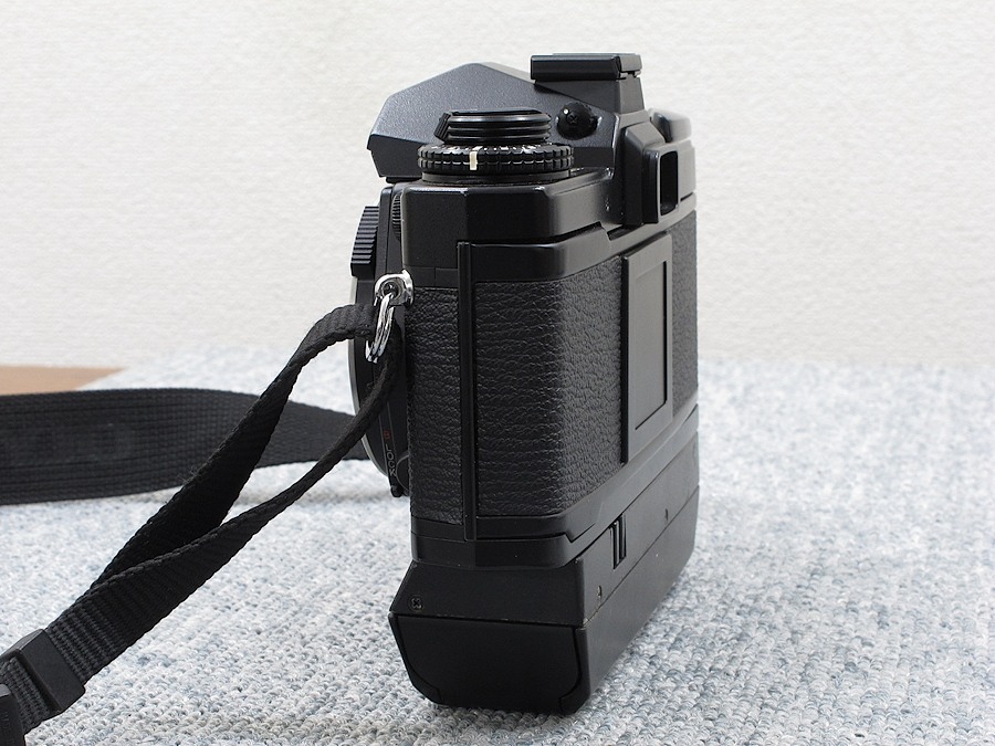 オリンパス OLYMPUS OM-4Ti カメラ ワインダー付 @29193 / 中古