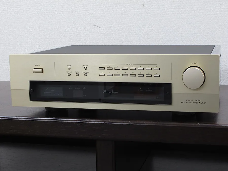 美品 アキュフェーズ Accuphase T-1000 チューナー 元箱