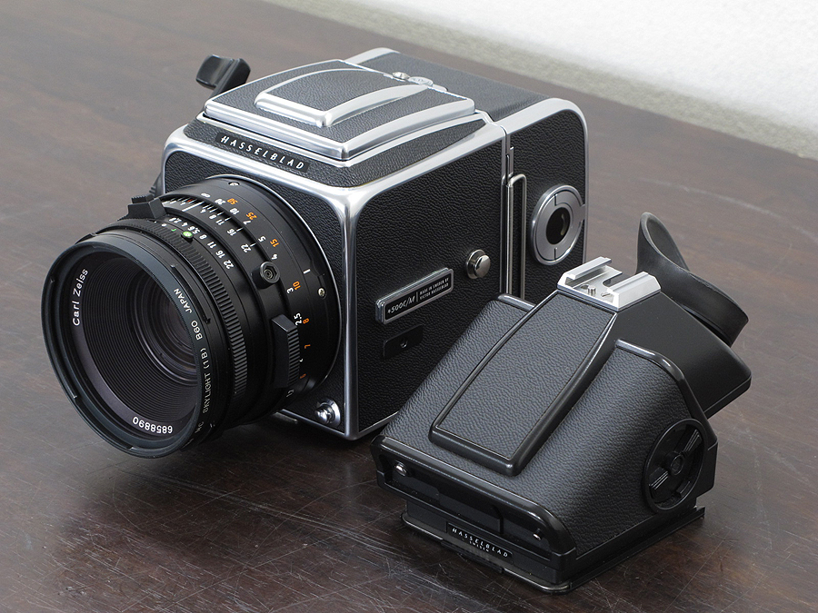 美品】HASSELBLAD 500C/M Planar 2.8/80 T* 中判カメラ @27902 / 中古