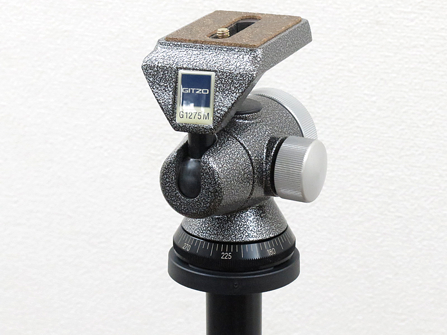 ジッツォ GITZO G2220 三脚 @28158 / 中古オーディオ買取、販売 ジッツォ GITZO G2220 三脚 @28158 / 中古オーディオ買取、販売