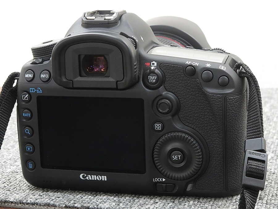 Canon EOS 5D MarkⅢ EF24-105L IS Uレンズキット カメラ @29956 