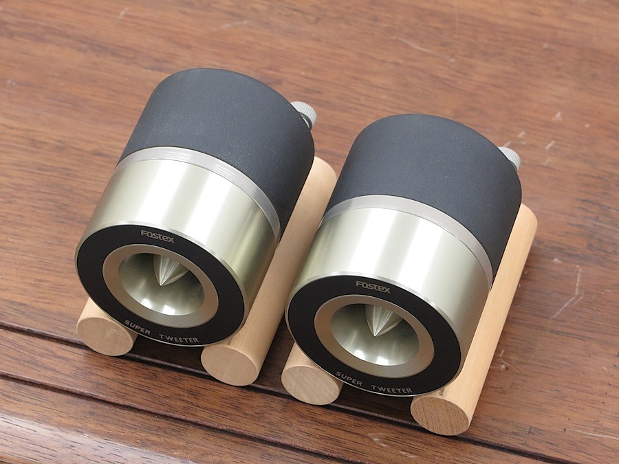 FOSTEXＴ900A 定価７２，６００円 FOSTEXT900A 定価72，600円