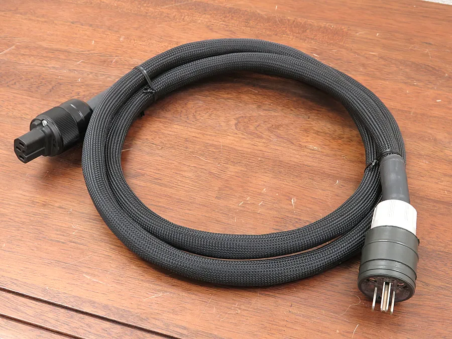 JPS Labs THE POWER AC + (2.0m) 電源ケーブル