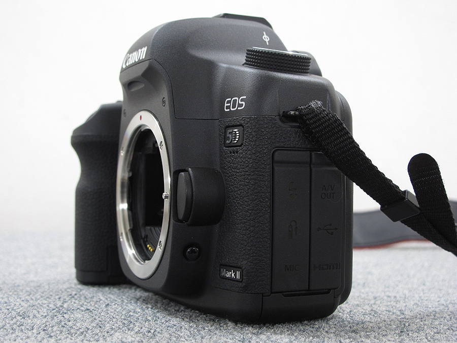Canon EOS 5D mark II + 24-105mm L レンズキット Amazon | Canon デジタル一眼レフカメラ EOS 5D MarkII EF24