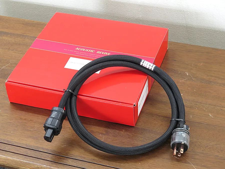 アコリバ POWER STANDARD triple C FM 2.0m 電源ケーブル