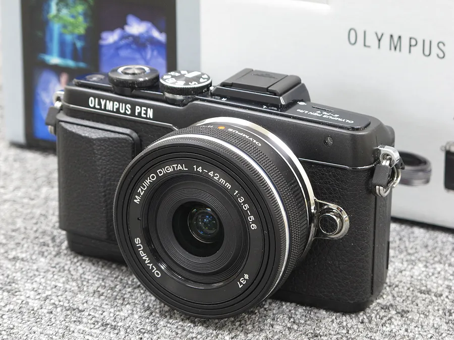 OLYMPUS PEN Lite E-PL7 EZレンズキット カメラ