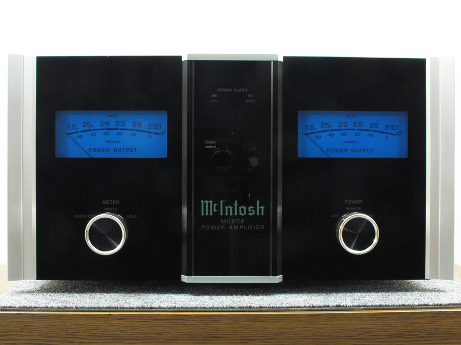 マッキントッシュ Mcintosh MC252 パワーアンプ @30686 / 中古