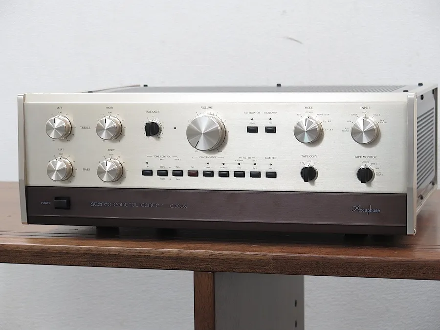アキュフェーズ Accuphase C-200X プリアンプ