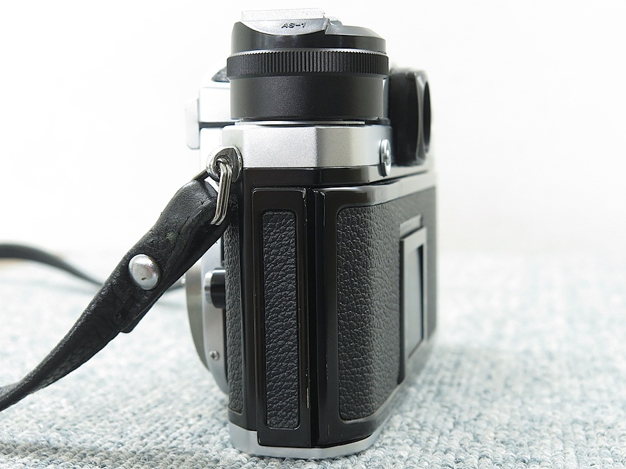 ニコン F2アイレベルbody シルバー フィルム一眼レフカメラ おまけ付き ニコン F2アイレベルbody シルバー フィルム一眼レフカメラ