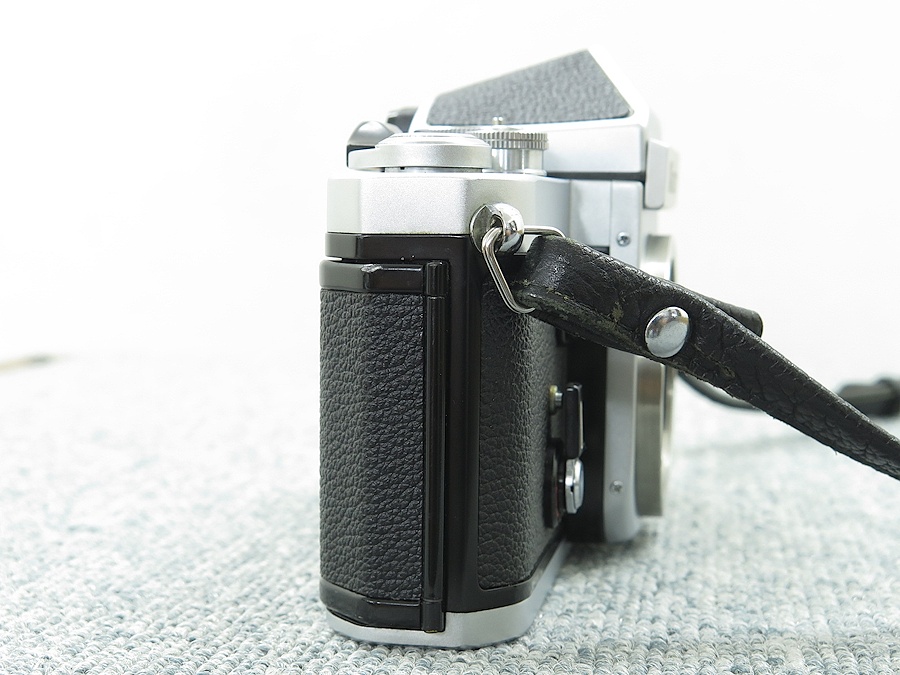 NIKON F2 アイレベル シルバー フィルムカメラ ボディ @31097