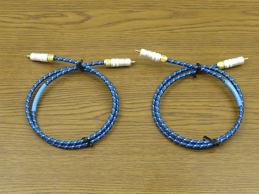DH Labs REVELATION RCA (1.0m) RCAケーブル