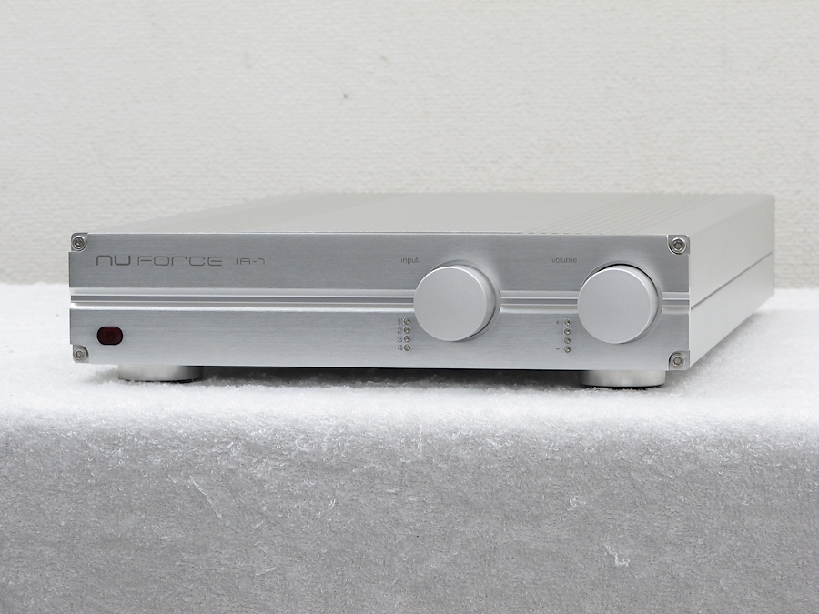 美品】ニューフォース NuForce IA-7M プリメインアンプ @31321 / 中古
