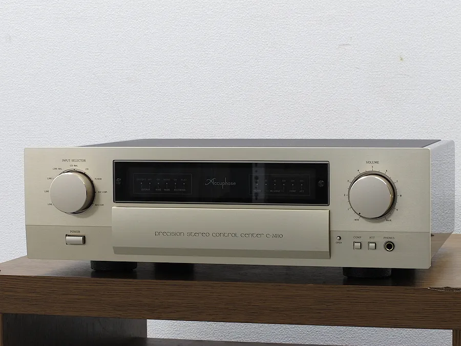アキュフェーズ Accuphase C-2410 プリアンプ 元箱付