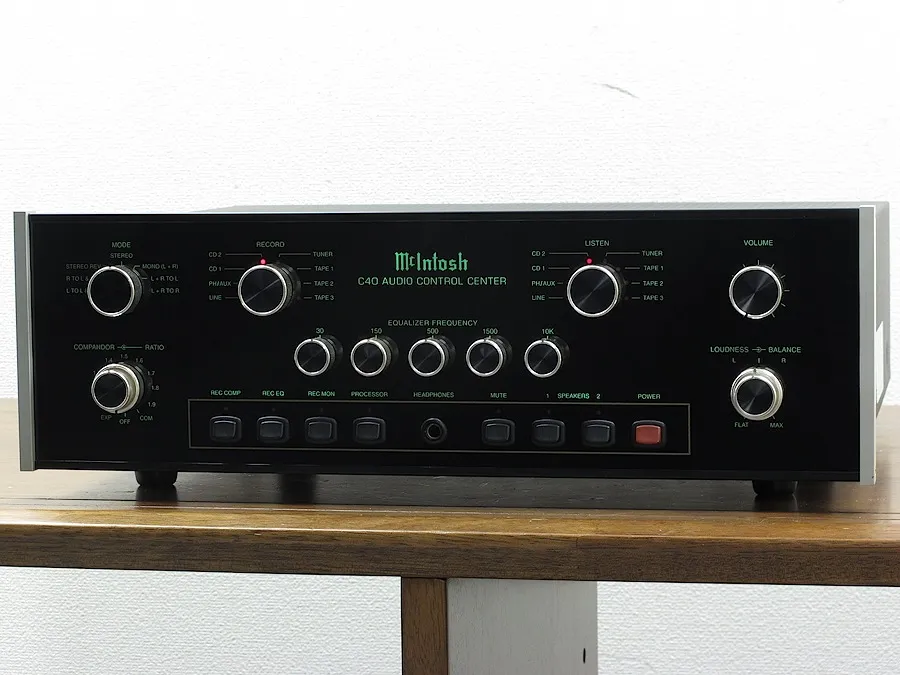 マッキントッシュ Mcintosh C40 プリアンプ