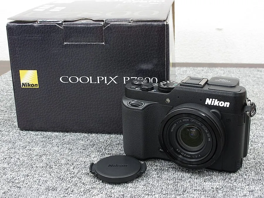 ニコン NIKON COOLPIX P7800 デジタルカメラ 元箱付