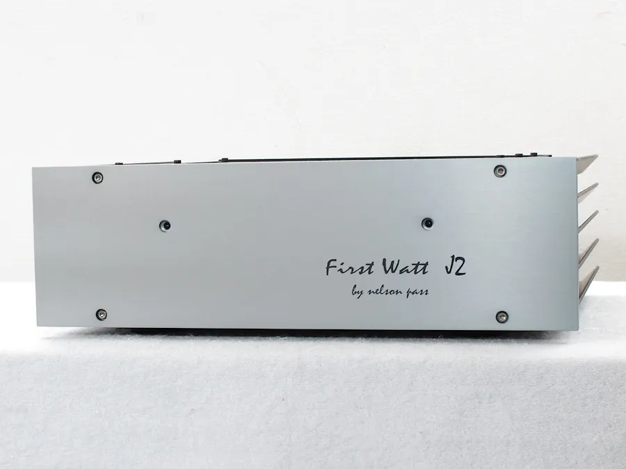 ファーストワット FIRST WATT J2 パワーアンプ