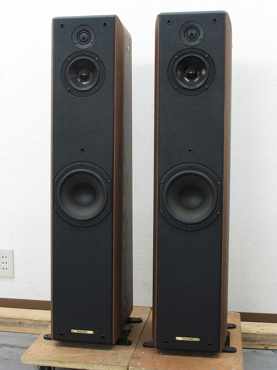 ソナス・ファベール Sonus faber Toy Tower (WOOD)