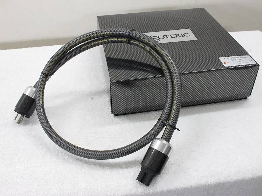 エソテリック ESOTERIC 7N-PC7300 (1.5m) 電源ケーブル