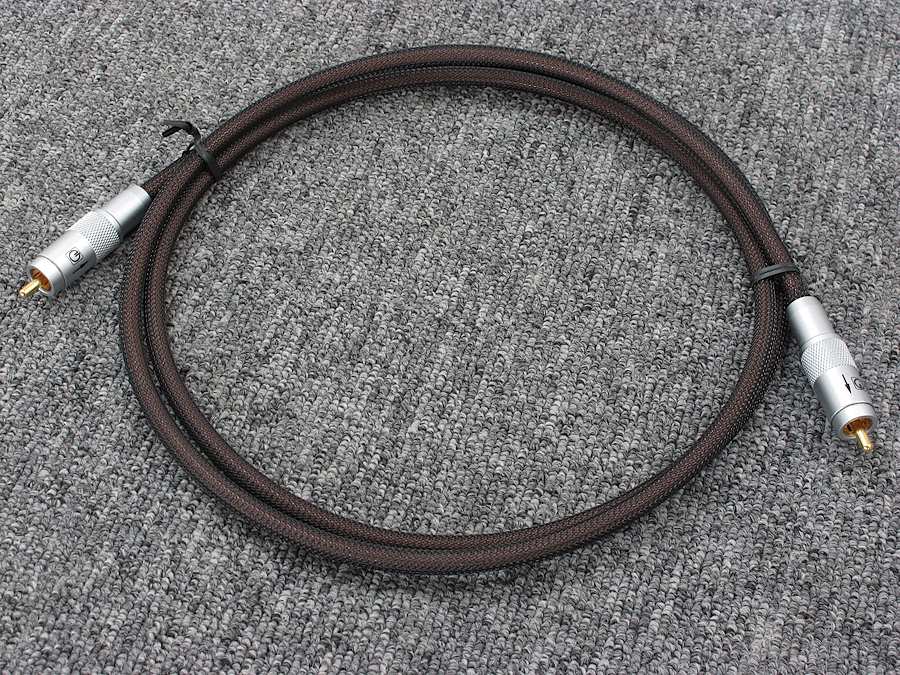GOLDMUND Lineal DI Cable (1.5m) 同軸ケーブル