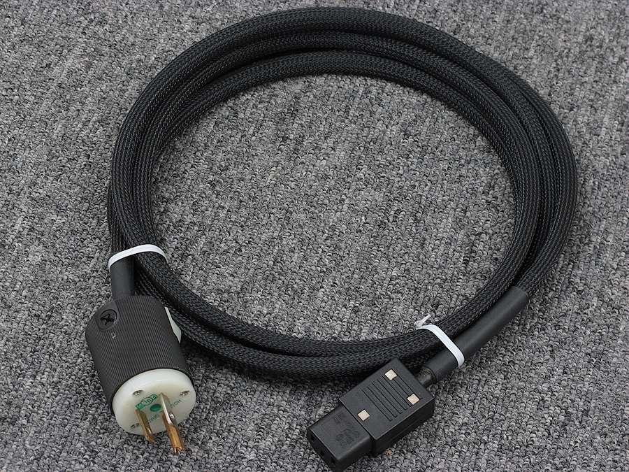 GOLDMUND Power Cable S (2.5m) 電源ケーブル @31664 / 中古オーディオ買取、販売、通販のショップアフロオーディオ横浜