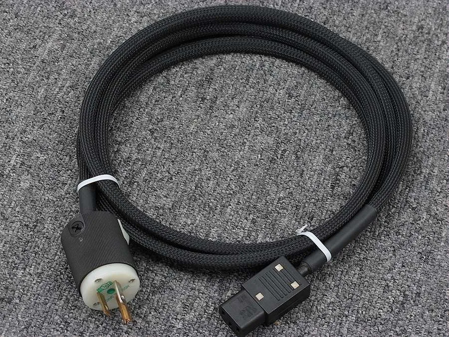 GOLDMUND Power Cable S (2.5m) 電源ケーブル