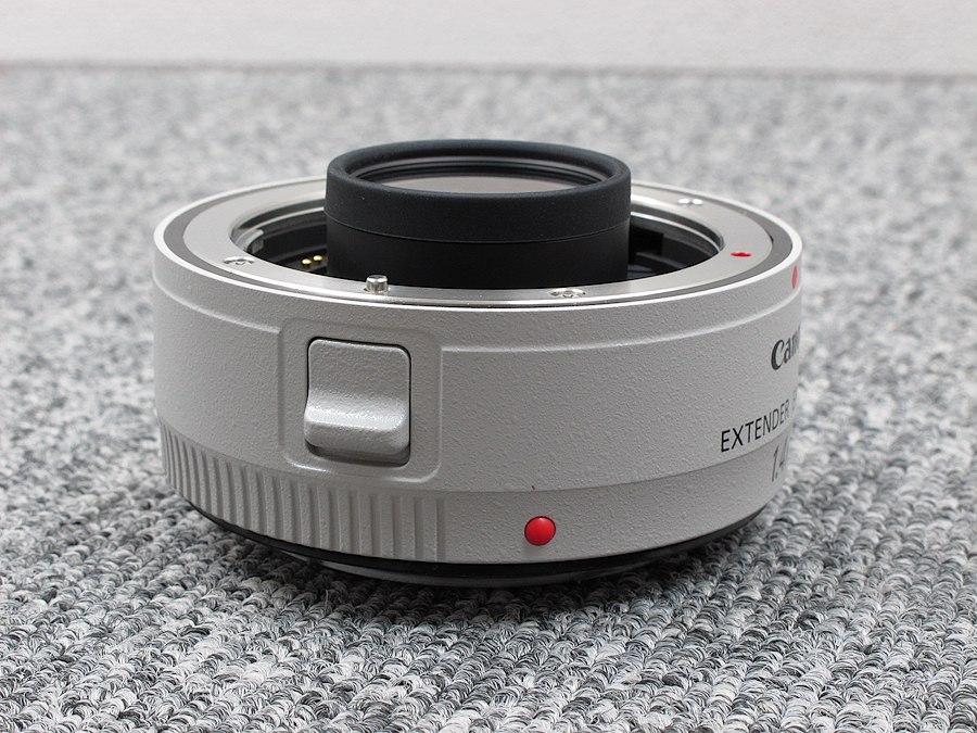 美品】 Canon EXTENDER EF1.4X Ⅲ カメラレンズ @31693 / 中古