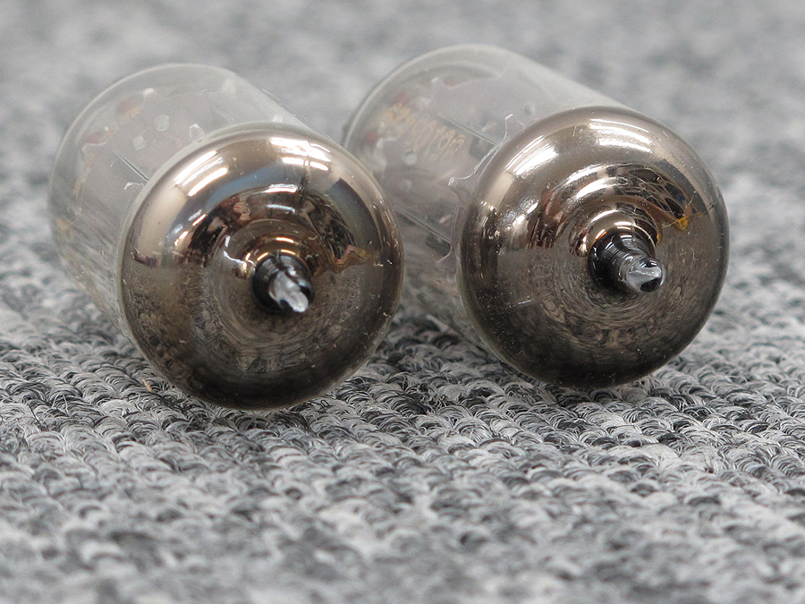 テレフンケン TELEFUNKEN ECC82 (2本) 真空管 ◇マーク @31822 / 中古