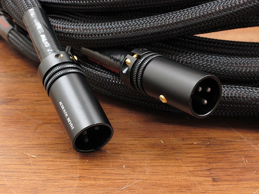 アコリバ Acoustic Revive XLR-1.0PA 8.0m XLRケーブル @32065 / 中古