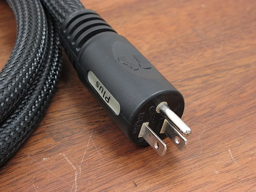 PS AUDIO XPL/1.8MK2 PLUS 電源ケーブル 元箱付 @32096｜中古