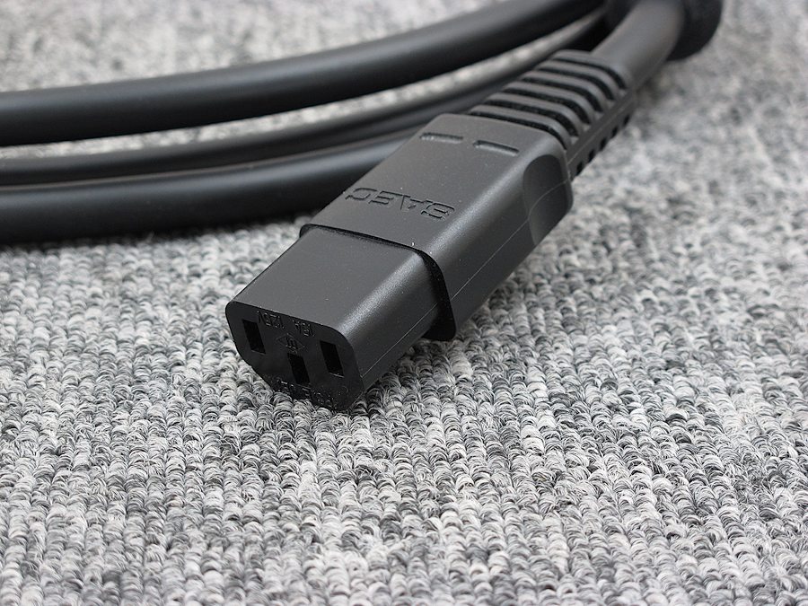 電源ケーブル サエク PL-3000D SAEC 1.5m