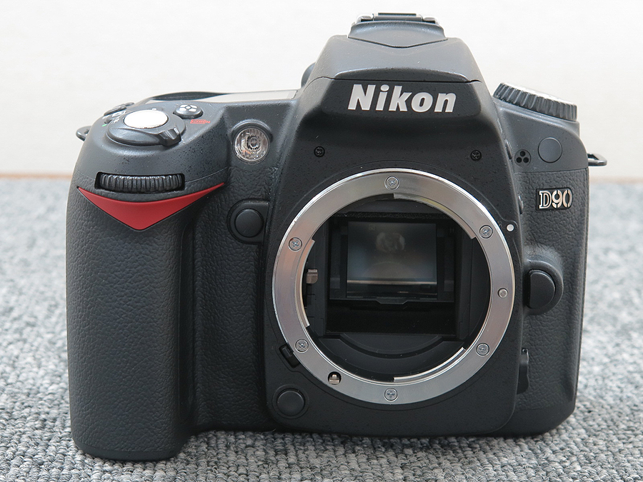 (ジャンク) Nikon D90カメラのボディ ジャンク】✨極美品✨ニコン D90 ボディ❤️ショット数11,473