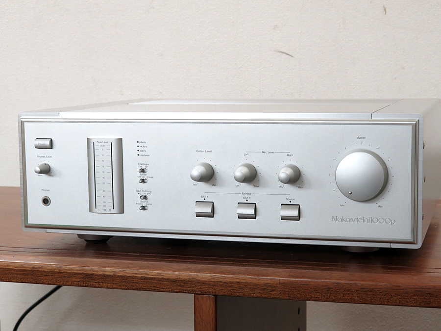 ナカミチ NAKAMICHI 1000P D/Aコンバーター @32544 / 中古オーディオ買取、販売、通販のショップアフロオーディオ横浜