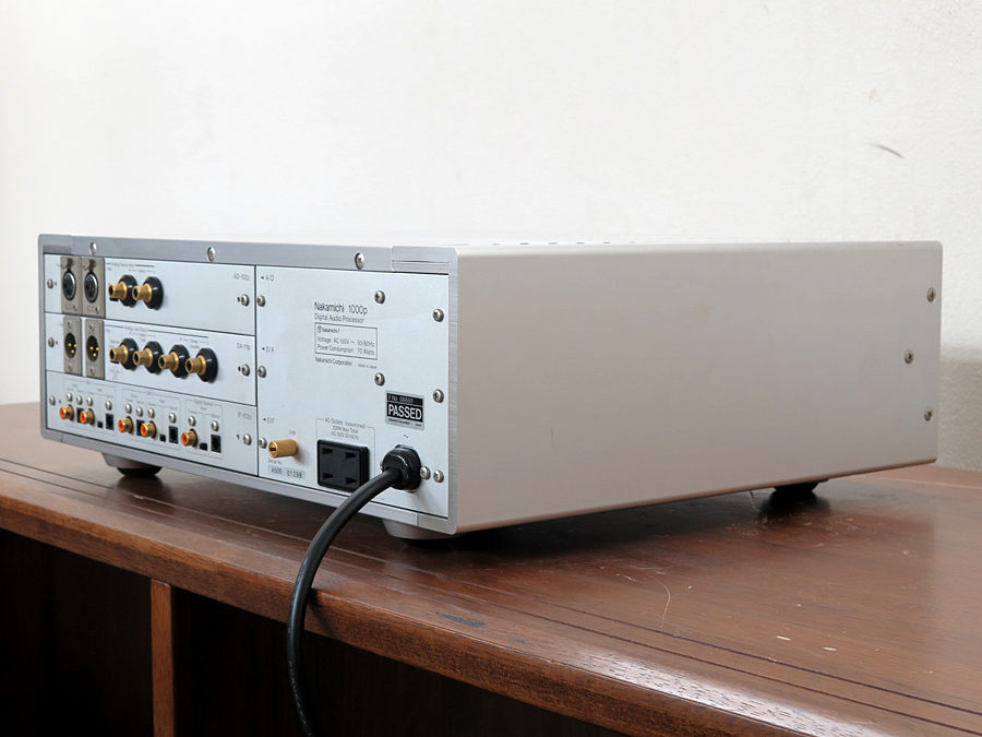 ナカミチ NAKAMICHI 1000P D/Aコンバーター @32544 / 中古オーディオ買取、販売、通販のショップアフロオーディオ横浜