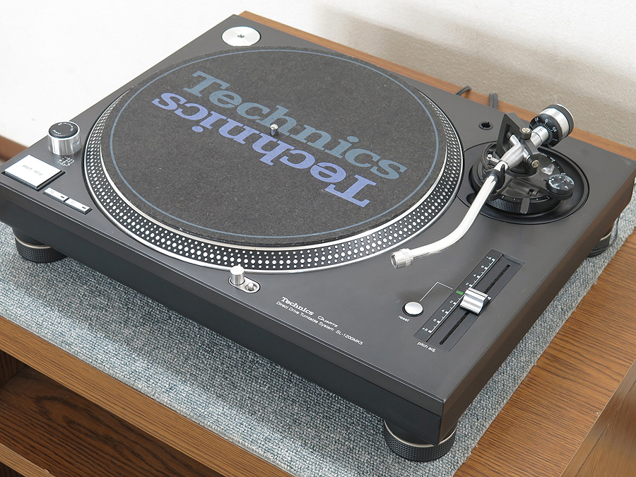Technics ターンテーブル クールな価格でホットなピック SL-1200 Technics MK5 メルカリ