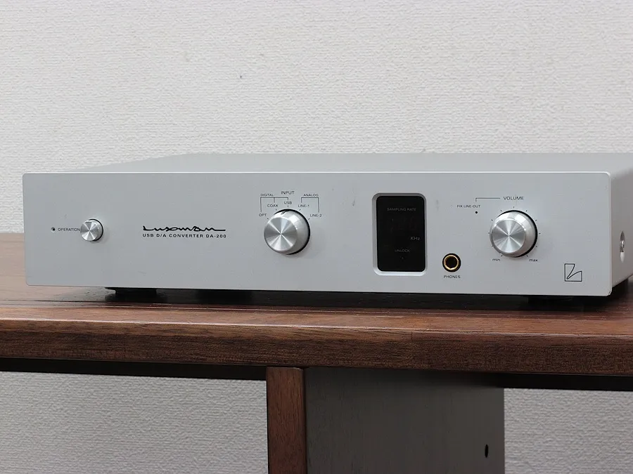 ラックスマン LUXMAN DA-200 D/Aコンバーター