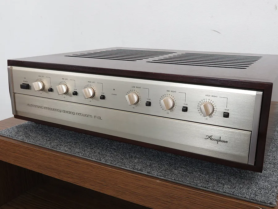 Accuphase F-15L 800Hz 7000Hz付 チャンネルデバイダー