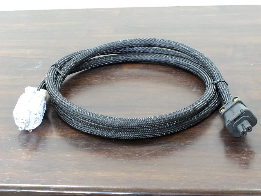 Acoustic Revive POWER MAX 5000 (2.0m) 電源ケーブル
