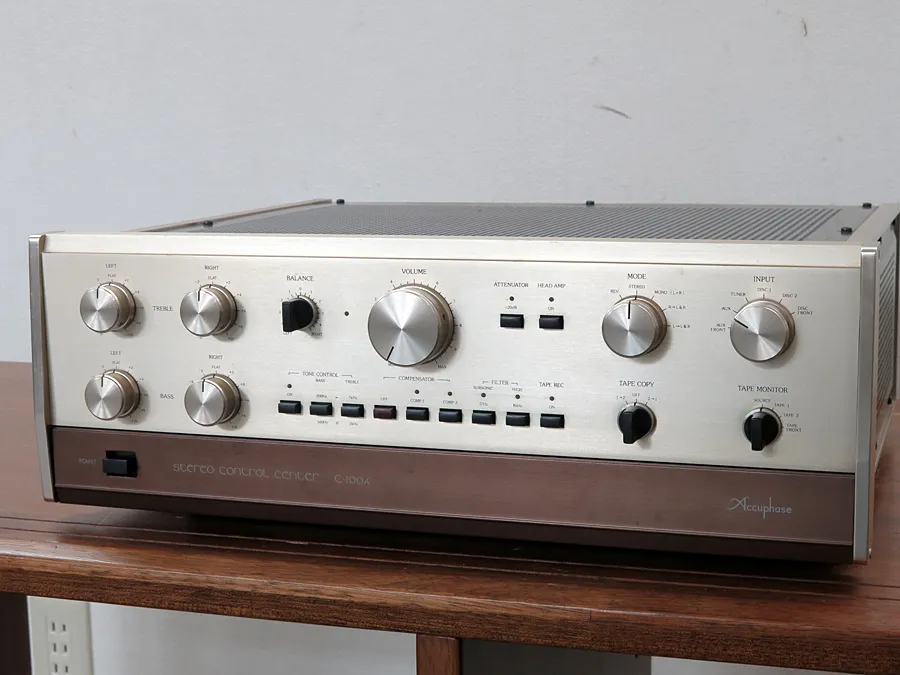 アキュフェーズ Accuphase C-200X プリアンプ
