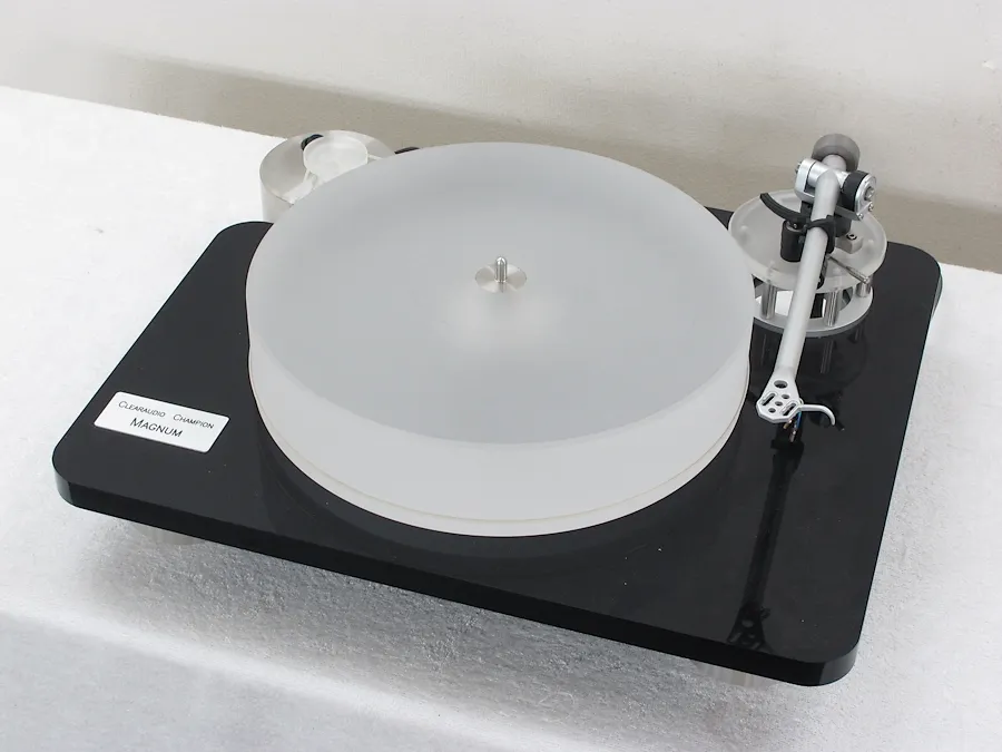 Clearaudio Champion Magunum ターンテーブル
