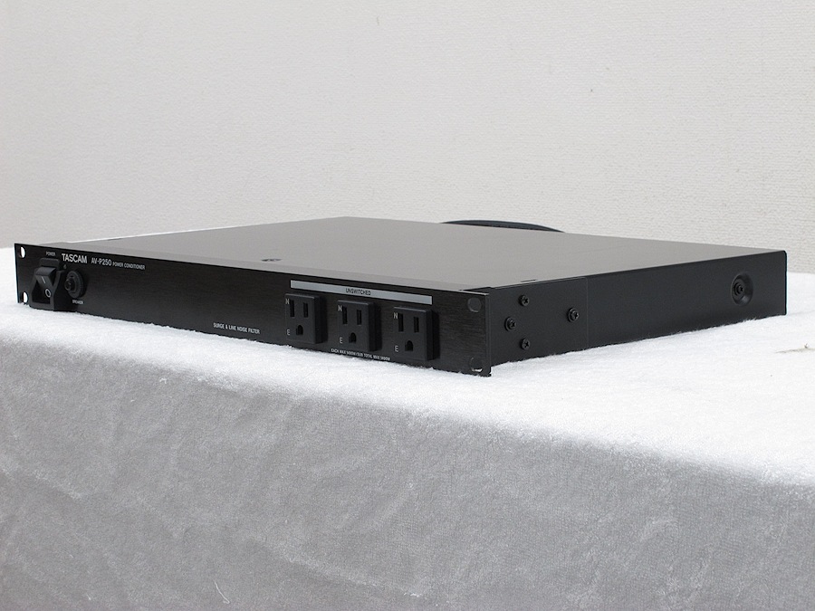 MKⅡ TASCAM 落ち着き AV-P25R ディストリビューター