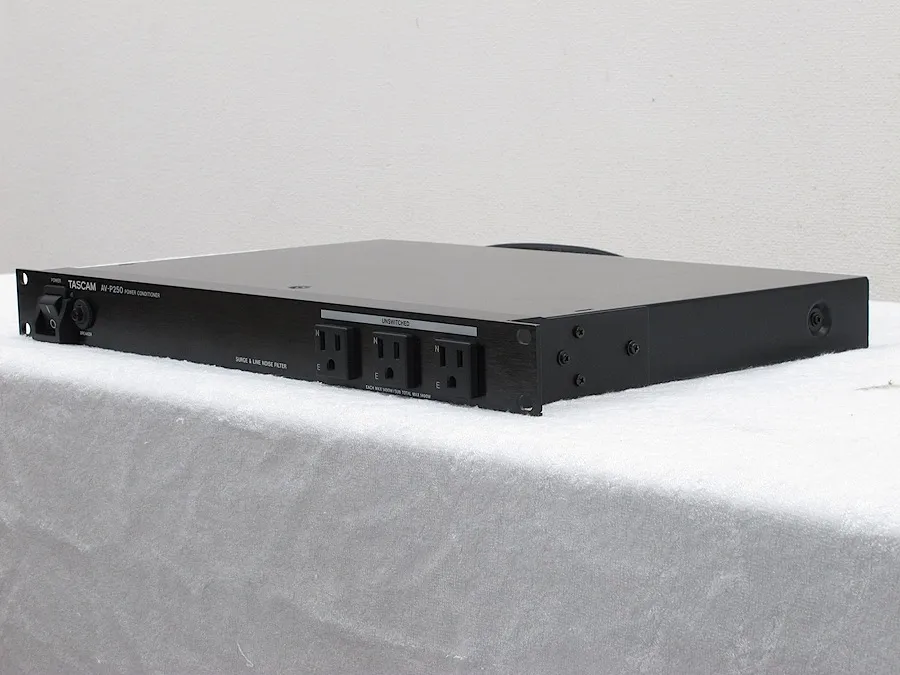 タスカム TASCAM AV-P250 電源 ディストリビューター @32873｜中古