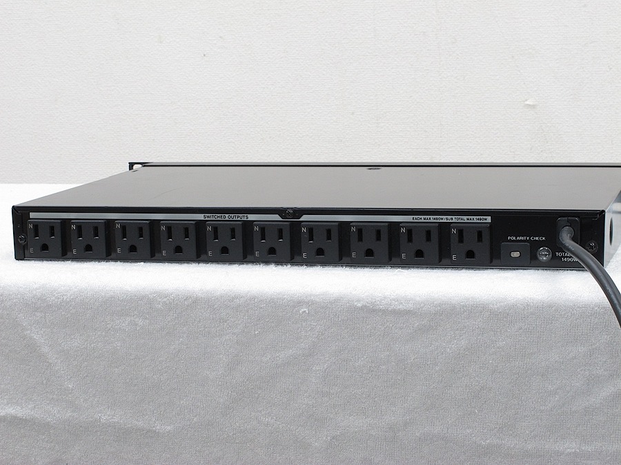 タスカム TASCAM AV-P250 電源 ディストリビューター @32873 / 中古