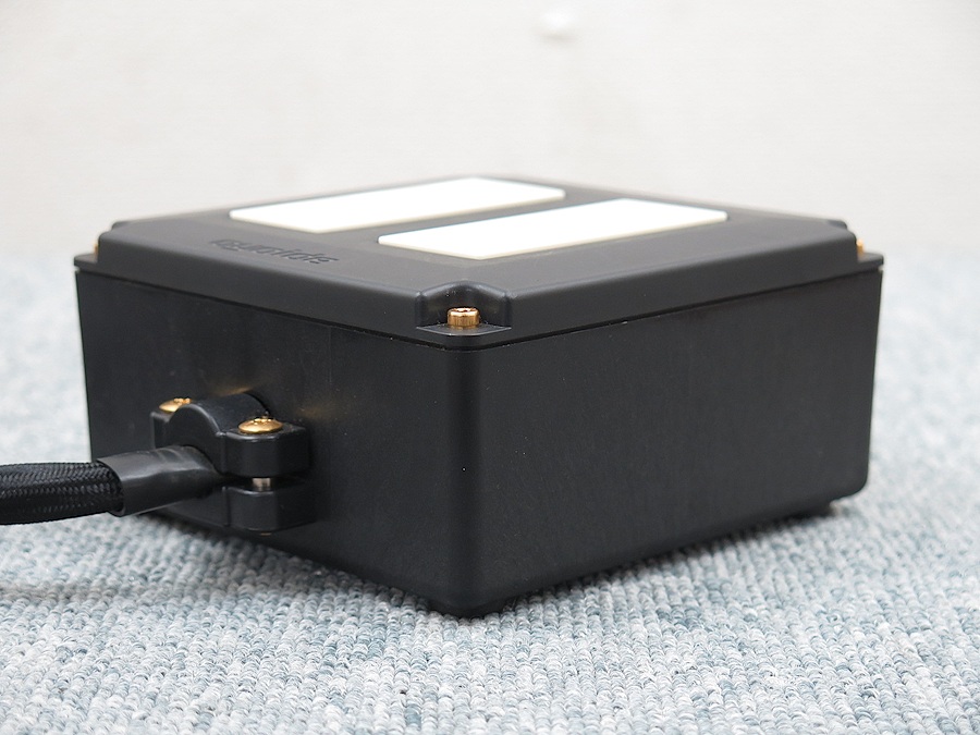 オヤイデ OYAIDE OCB-1ST 電源タップ 6口 @33232 / 中古オーディオ買取