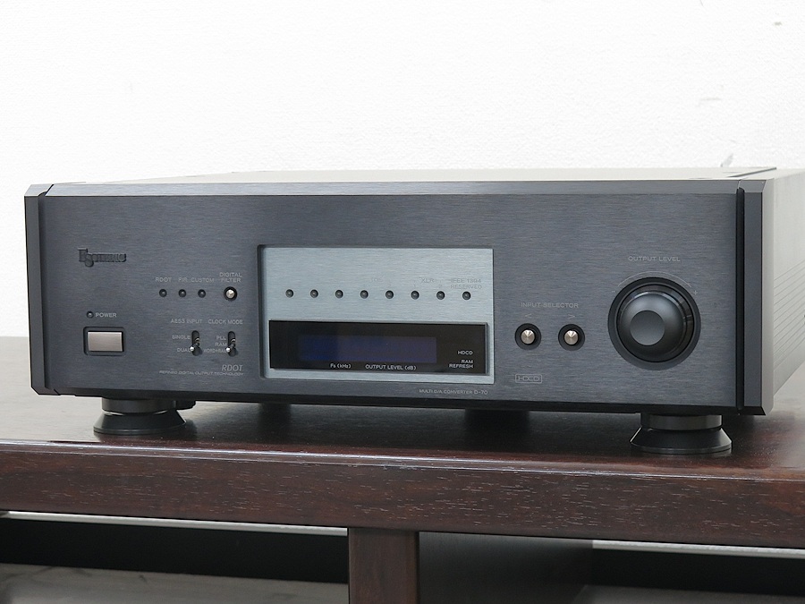 【ESOTERIC/エソテリック/D-70/コンバーター/美品/通電確認済み】 エソテリック ESOTERIC D-70 D/Aコンバーター @33242 / 中古